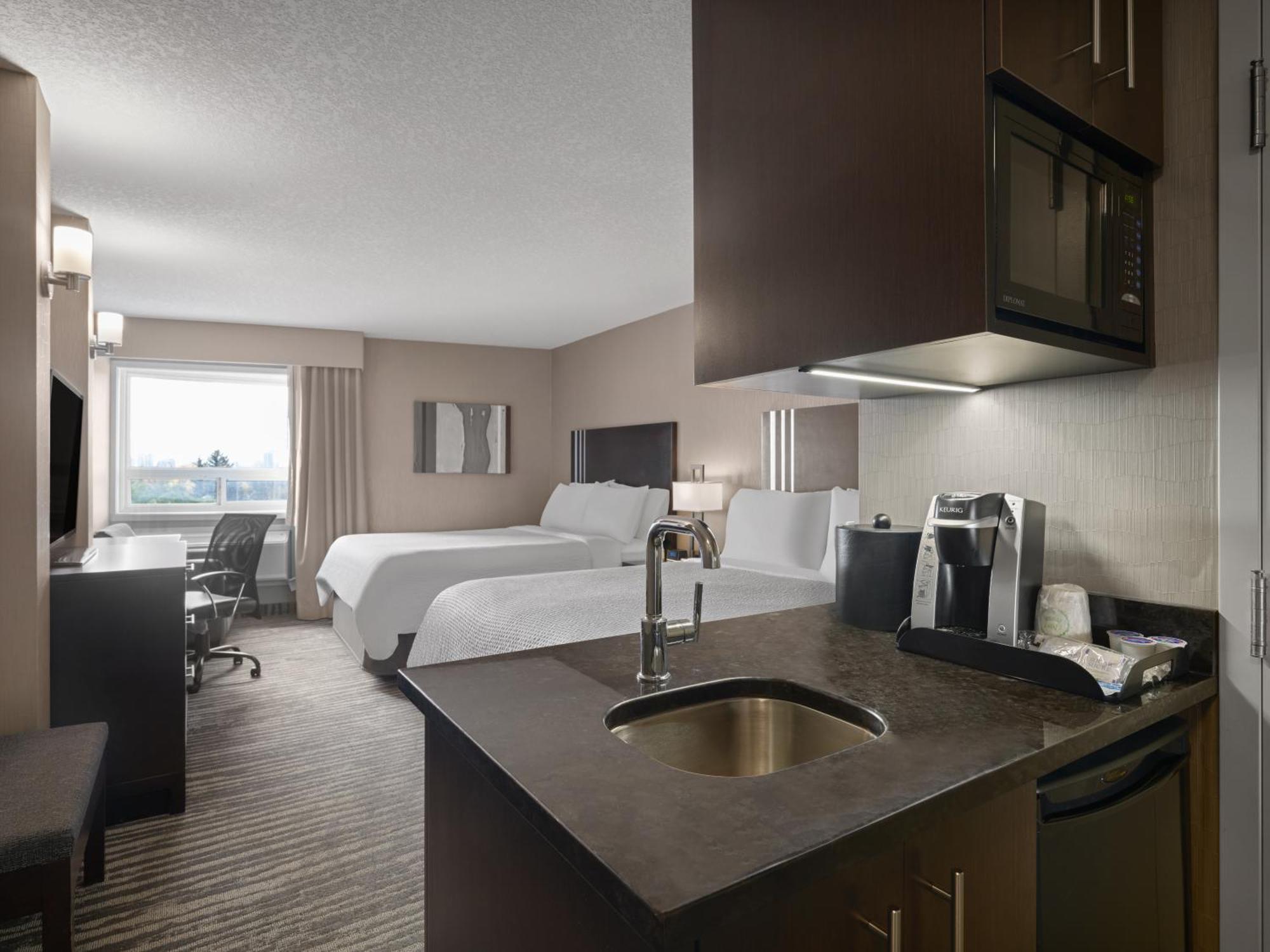 Holiday Inn Calgary Airport By Ihg Zewnętrze zdjęcie