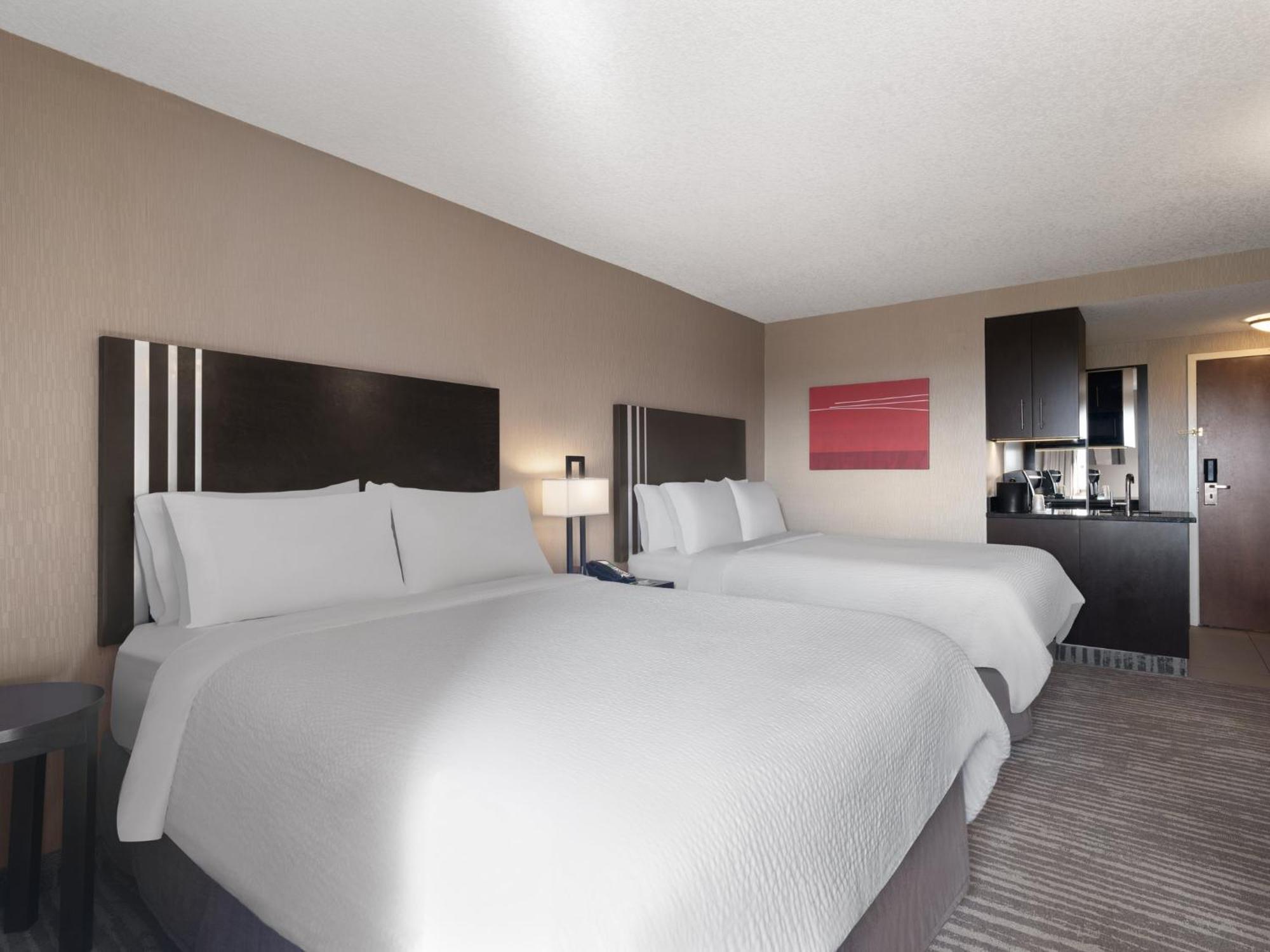 Holiday Inn Calgary Airport By Ihg Zewnętrze zdjęcie